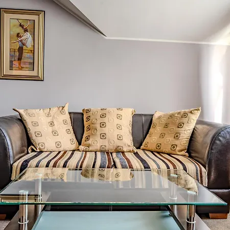 Wiktoria Hotel 3*