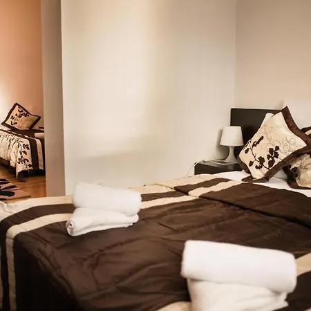 Wiktoria 3* Wiązowna